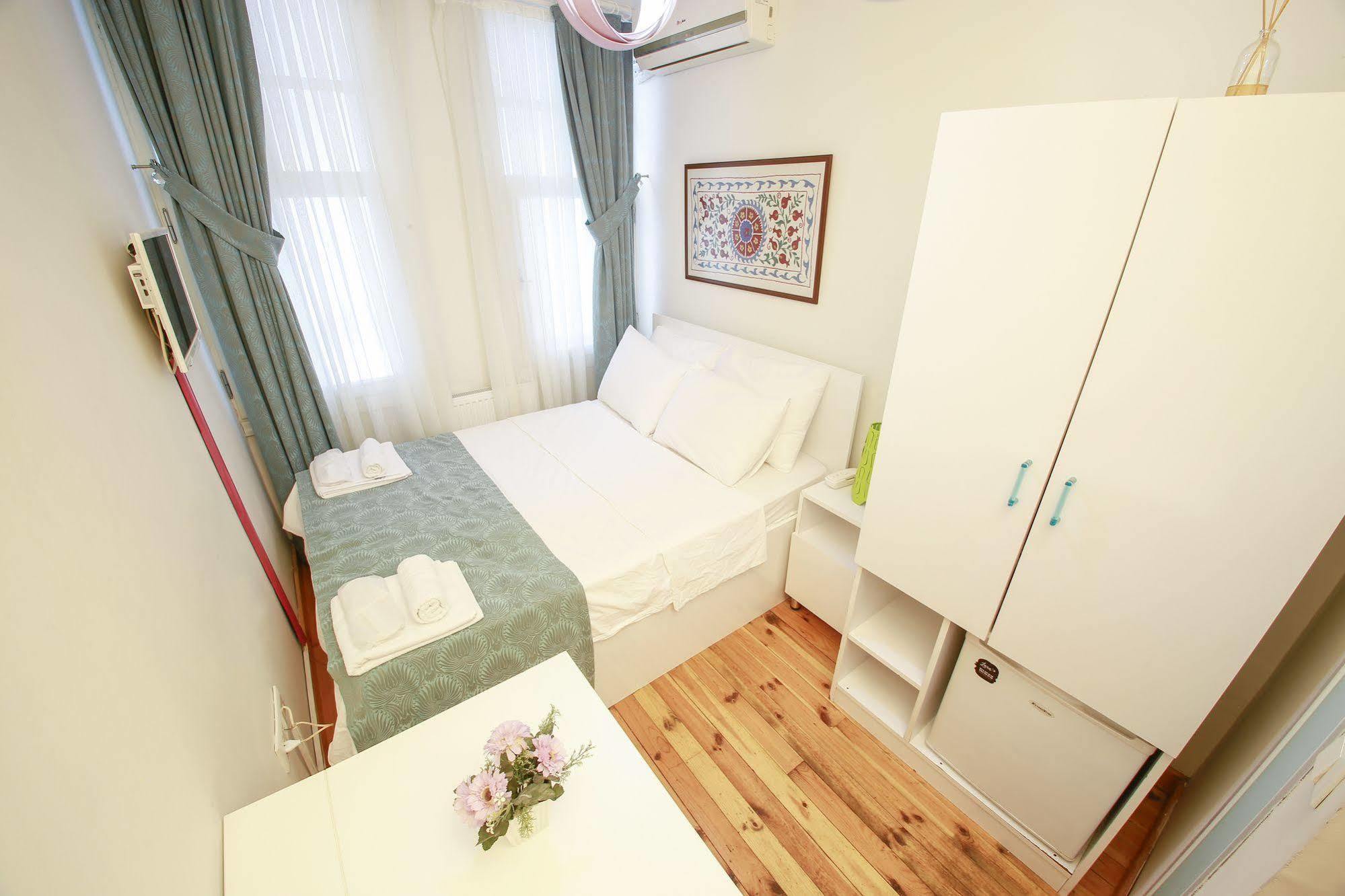 Lale Inn Ortakoey 이스탄불 외부 사진