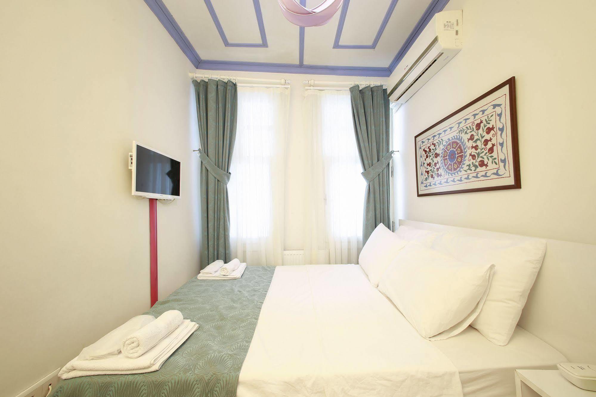 Lale Inn Ortakoey 이스탄불 외부 사진